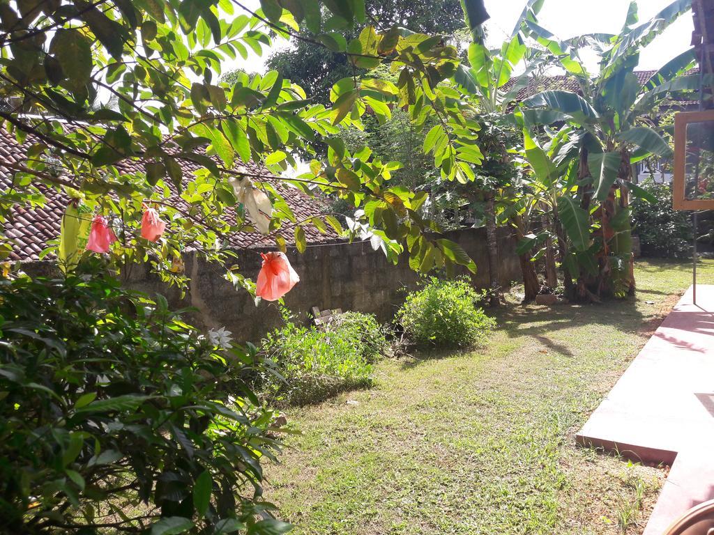 Pradeepa House Apartment Unawatuna Luaran gambar